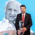 Jubilejní Cena Arnošta Lustiga udělena za charitativní činnost 